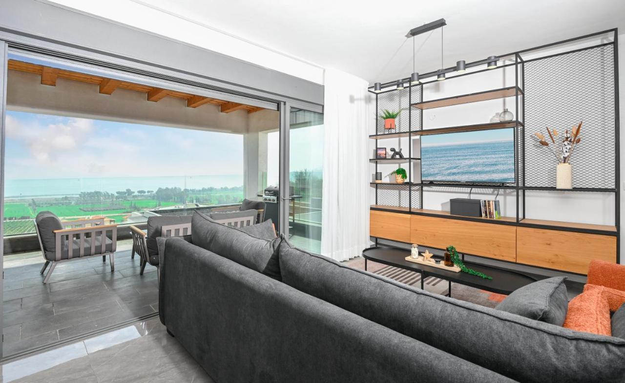 Yalarent C Kinneret Hotel Apartments ميغدال المظهر الخارجي الصورة