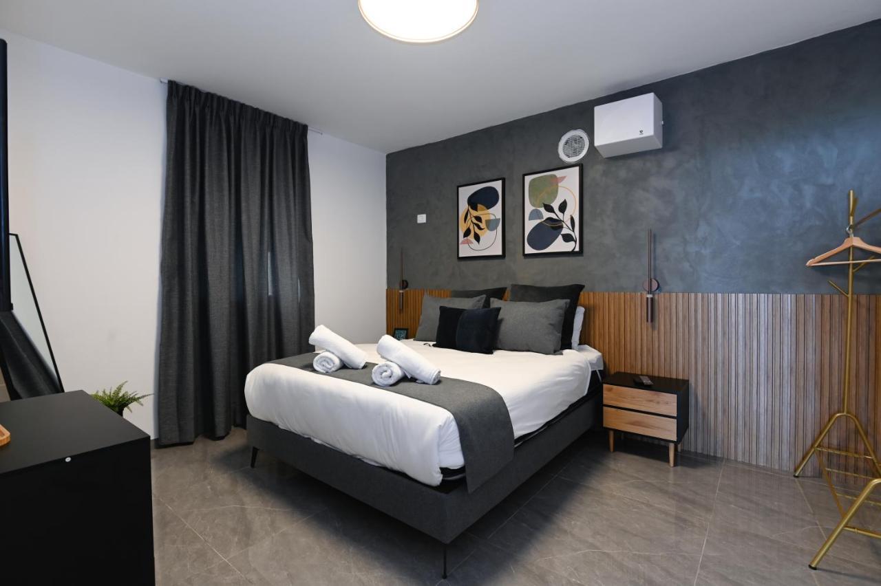 Yalarent C Kinneret Hotel Apartments ميغدال المظهر الخارجي الصورة
