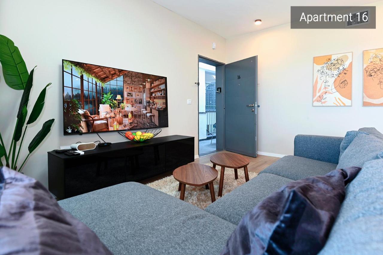 Yalarent C Kinneret Hotel Apartments ميغدال المظهر الخارجي الصورة